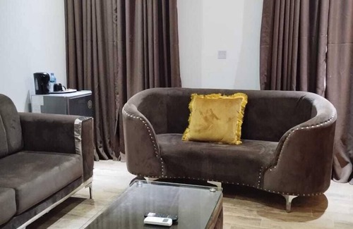 Wuse 2 Hotel | Dozubel Hotel