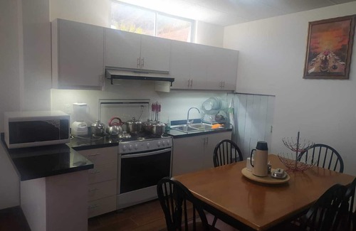 La Paz Apartment | Dptos Cálidos sin mal de altura a 20 min. Vista Panorámica de La Paz y El Alto