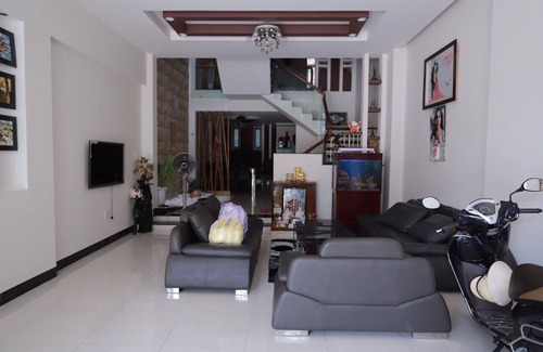 Da Nang City Centre House | DQ House Da Nang close to airport