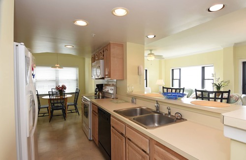 Shell Island Condo | DR 2412-The ideal vacation spot to get away from the daily hustle and bustle