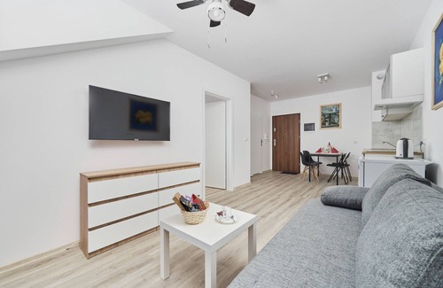 Krzyki Apartment | Drabika 81 | Apartment with Balcony and Parking