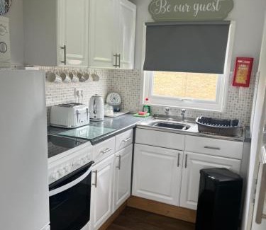 Great Yarmouth Apartment | Dragon Chalets, 155 Sunbeach Holiday Village, Scratby