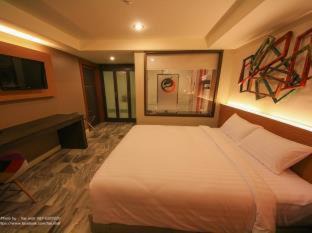 Phitsanulok Hotel | Dragon River Avenue
