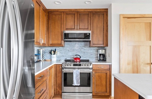 Maple City Condo | Dragonfly at the Homestead