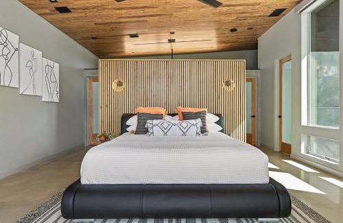 Yucca Valley House | Dragonfly by Fieldtrip Luxe Oasis w Resort Pool