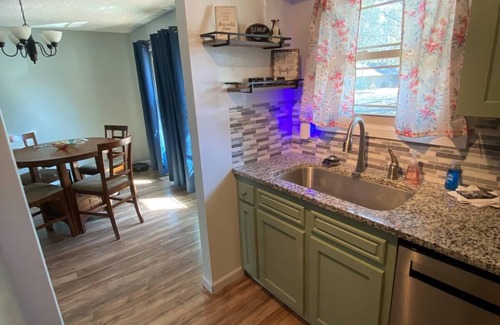 Hot Springs Village House | Dragonfly Cottagenn