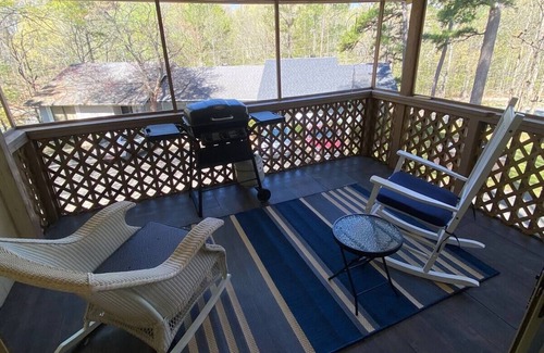 Hot Springs Village House | Dragonfly Cottagenn