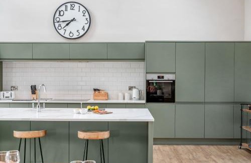 Richmond House | Dragonfly