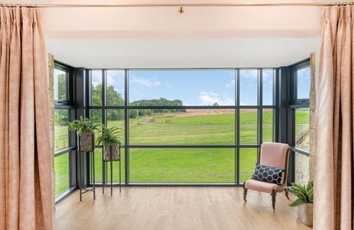 Richmond Cottage | Dragonfly - Holiday At Home
