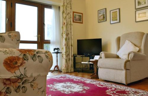 Abergavenny House | Draig's Cottage