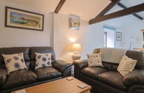 Lyme Regis Apartment | Drakes Loft