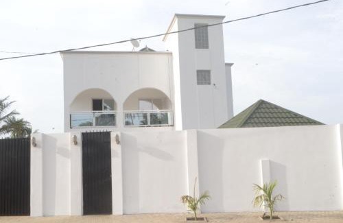 Kotu Villa | Drammeh's Villa