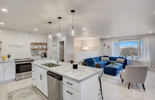 Baraboo House | Draper Vacation Home - Families & Friends Welcome