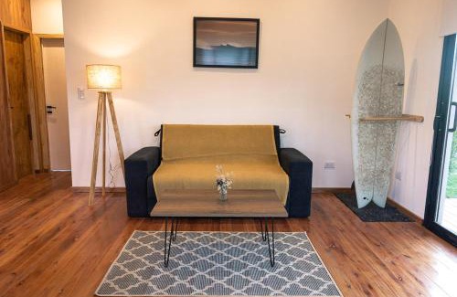 Colonia Chapadmalal House | Dread Chapa Shack - CASA 1 - Casa en complejo Para 6 PAX Con Parrilla A 4 Cuadras del Mar - Hola Sur