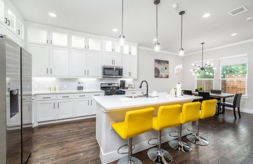 West Dallas House | DREAM 4 BR Big Home in DOWNTOWN DALLAS