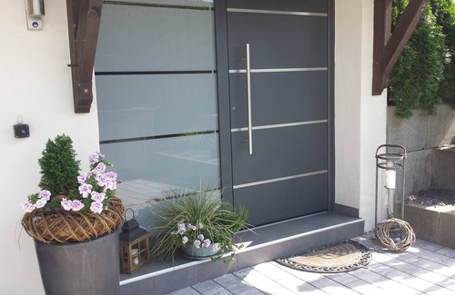 Hoesbach Apartment | Dream apartment in direct forest location near Frankfurt