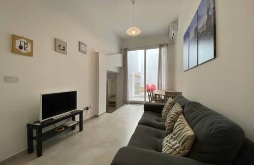 St. Julian's Apartment | ☀⛱ Dream Apt: Modern&Cosy | Ideal for Long Stays!