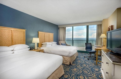 Brush - Stewarts Hotel | Dream Beach Vacay! Four Units Right on the Beach! 2 Pools, Spa & Parking!