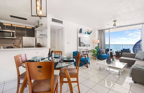San Juan Condo | Dream Beachfront Vacation King Bed W/D Parking