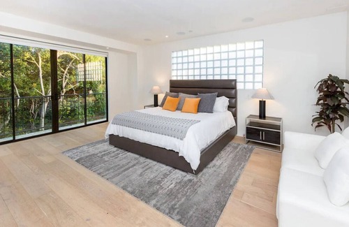 Norma Triangle House | Dream Beverly Hills Mansion W. Pool & Rooftop Deck