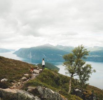 Møre og Romsdal House | Dream Cabin Mivo X - Mountain Views and Idyllic Location at Strandafjellet