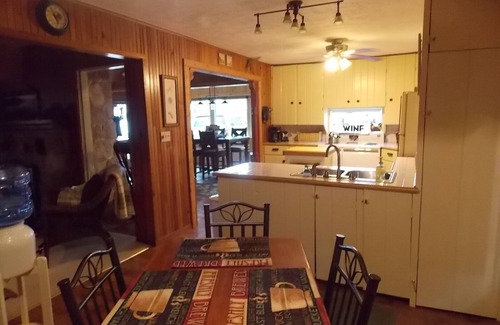 Interlochen Cottage | Dream Catcher Cottage~This is the One You've Been Looking For!