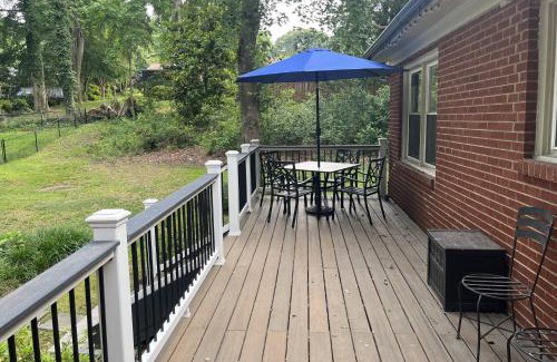 Oakhurst House | Dream Catcher’s Bungalow