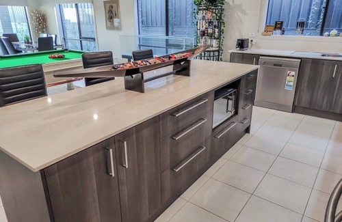 Clyde House | Dream Clyde Family Home w/Movie Theater+Pool Table