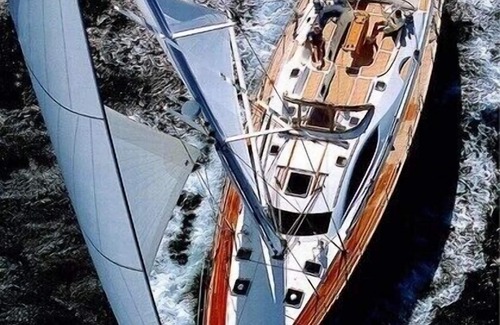 Petralona Boat Rental | DREAM CRUISES SANTORINI,CYCLADES,MYKONOS, ON LUXURY SAILBOAT WITH HOSTESS/CHEF
