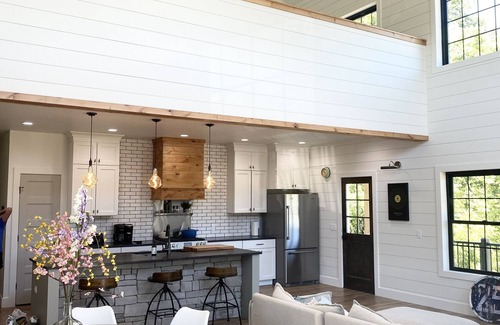 Golden House | Dream Family Getaway!