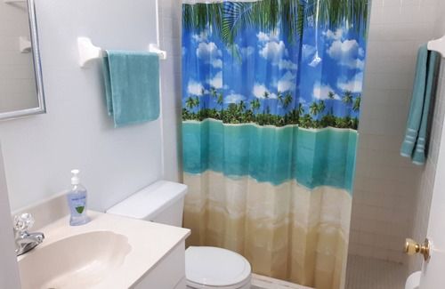 Port Saint Lucie House | dream florida home 5 minutes from all you need in a very safe and quiet area