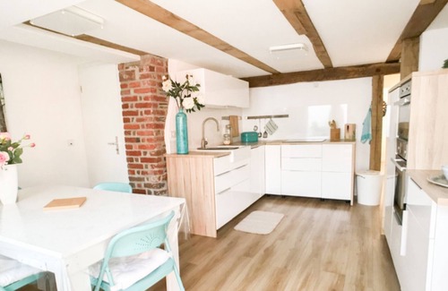 Gladenbach Apartment | Dream Green Apartment "Meadow"