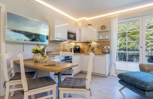 Zingst Apartment | Dream holiday apartment for families with 2 bedrooms for 3 people, balcony and d