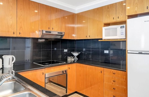 Darling Harbour Apartment | Dream Harbour View Parking Pool