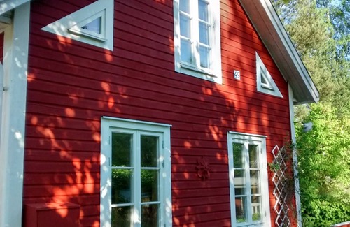 Lonneberga Villa | Dream holiday house for up to 10 people fishing in Lönneberga on the river Vimmerby Katthult