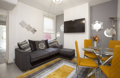 West Ham House | Dream Home Estate