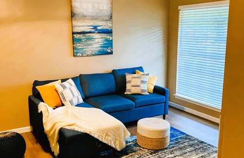 Clarksdale House | Dream Home in the MS Delta, home of the blues. 2 miles to all historical sites.