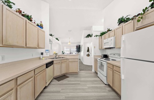 Eagle Pointe South House | Dream Home near Disney Parks! Stay near the magic!