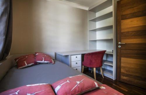 Midlands House | Dream home with beach access