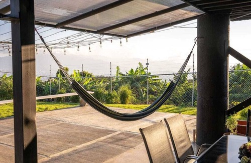 Roble Apartment | Dream Homes Vacaciones Heredia - 8.5 miles Airport