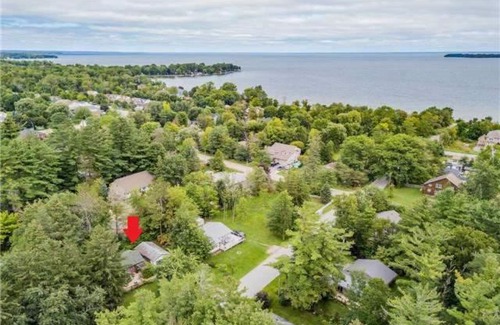Alcona House | Dream House by Lake Simcoe beach