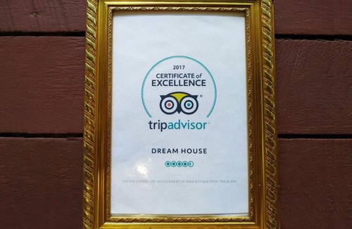 Ngwe Saung House | Dream House Guest House & Restaurant