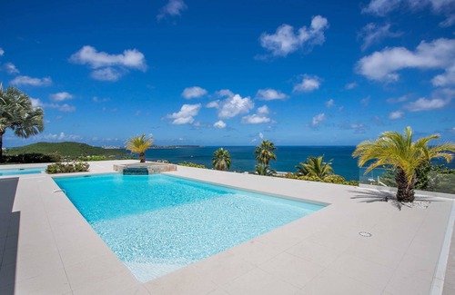 Grand Case Villa | Dream in Blue 5BR, Happy Bay by Personal Villas - Breathtaking Serene Haven