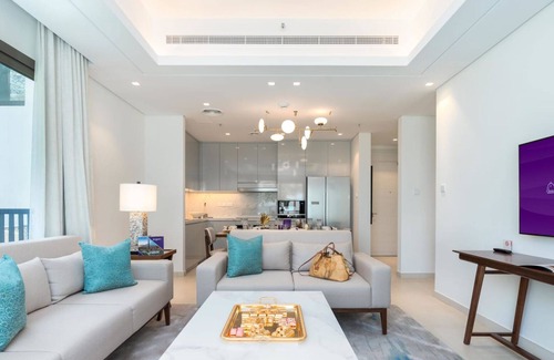 Sharm Apartment | Dream Inn - 3BR Deluxe Family Suite with Beach Access