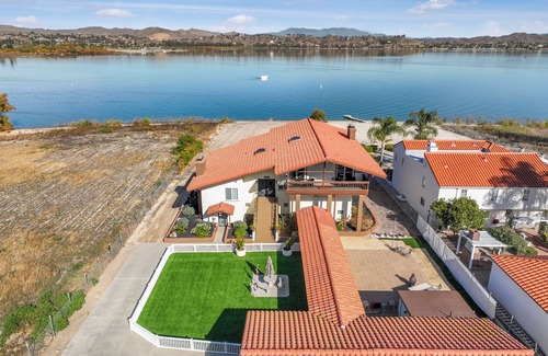 Lake Elsinore House | Dream Lake on Grand
