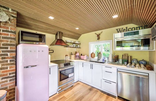 Gravenhurst Cottage | Dream Muskoka Cottage Waterpark