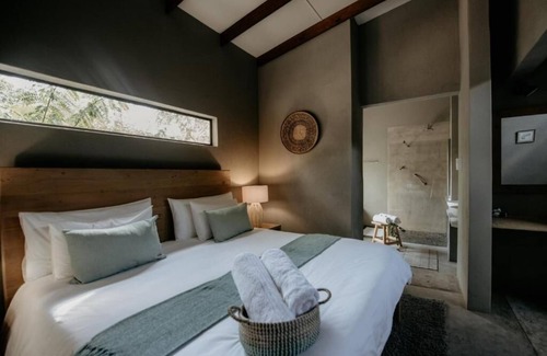 Marloth Park Cabin | Dream of Africa Bush Lodge
