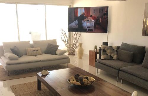 Nettle Bay Apartment | DREAM ON THE BEACH