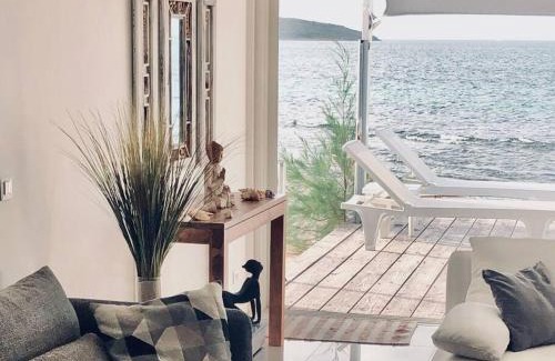 Nettle Bay Apartment | DREAM ON THE BEACH