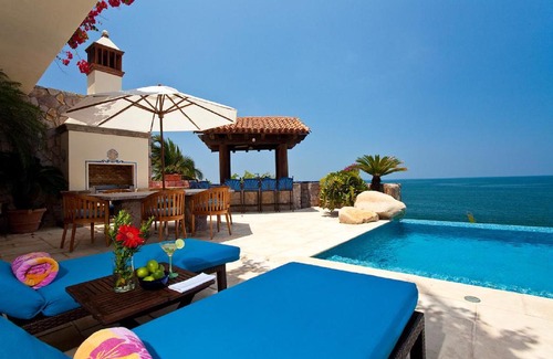 Conchas Chinas Villa | Dream place! Villa Hazel